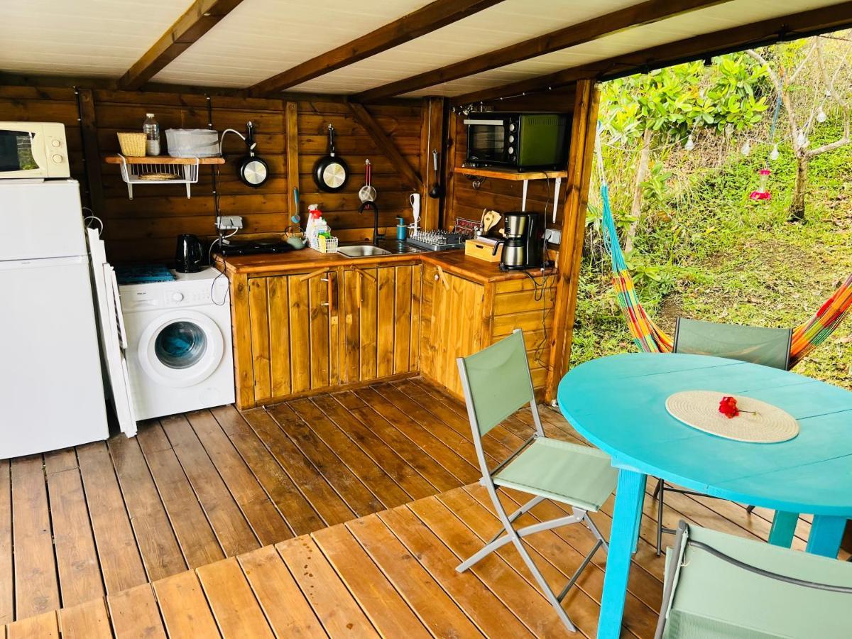 Bungalow Avec Vue Dans Lieu Calme Le Carbet Exterior foto